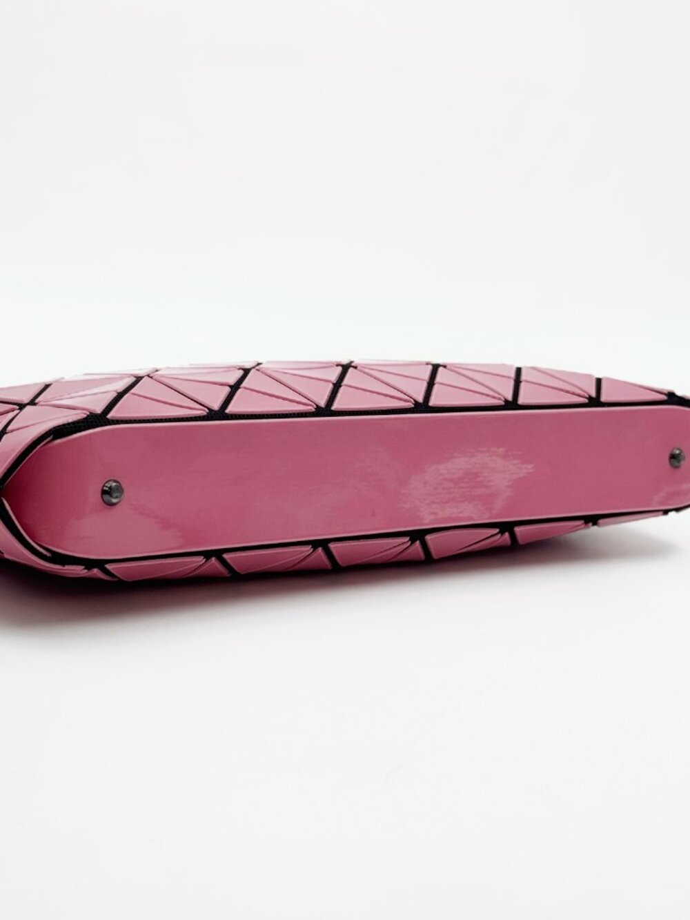 BAO BAO ISSEY MIYAKE Pink Geometric Chain Shoulder Clutch Bag - Picture 8 of 14
